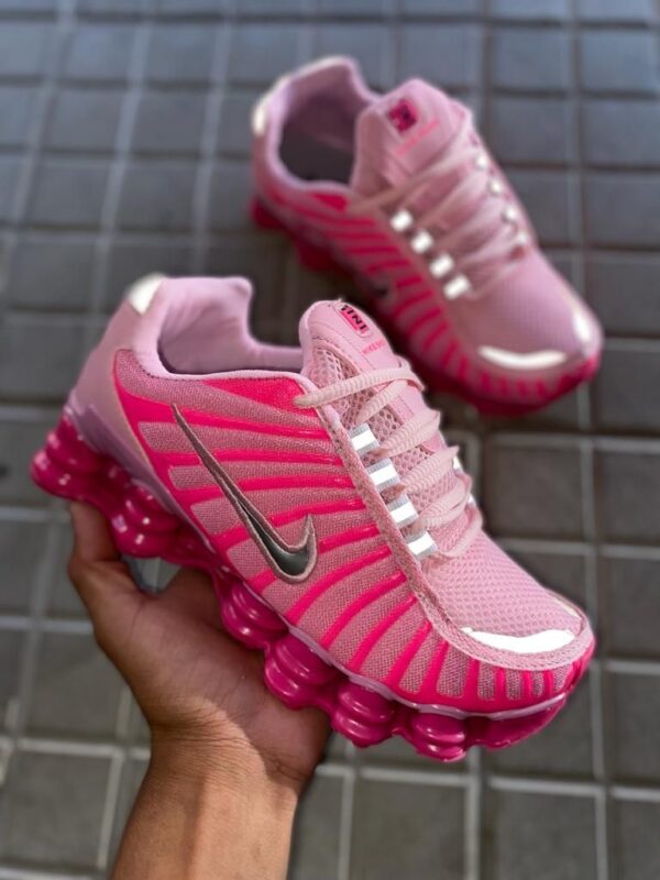 Tênis Nike Shox 12 Molas Feminino