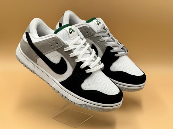 Tênis Nike SB Dunk Masculino - Image 3